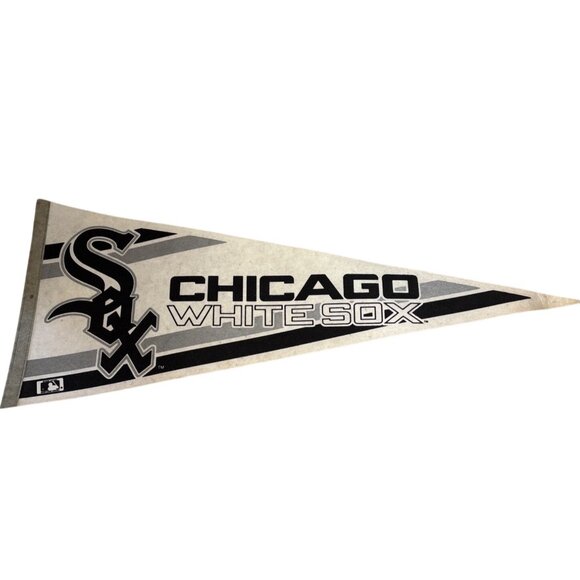 Vintage Chicago White Sox MLB Felt Pennant Baseball - Picture 1 of 9